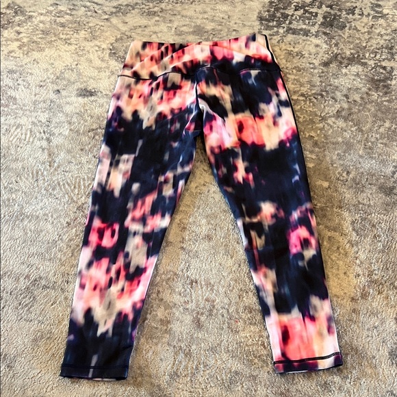 Zella Abstract Pink and Black Leggings - Picture 6 of 8